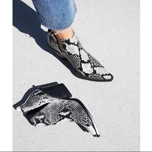 Jeffrey Campbell Matterhorn Western Boot